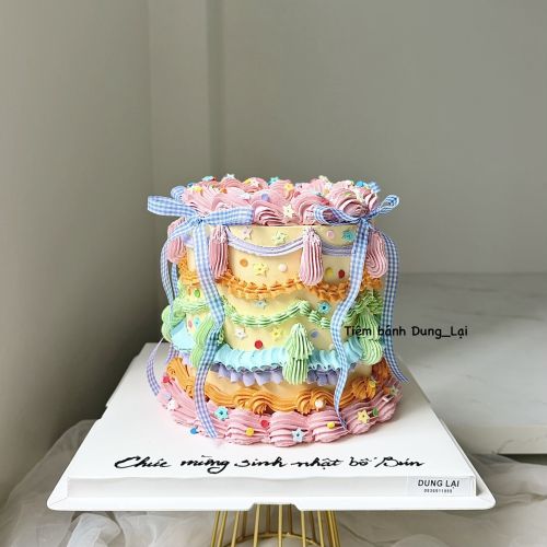 Bánh sắc màu sz 16 dáng cao - Bé gái