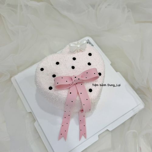 Bánh tim hồng sz 14 - Bé gái
